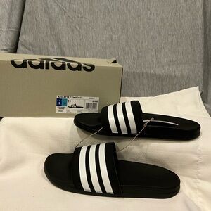 Adidas Adilette Comfort Black and White Slides (Unisex)